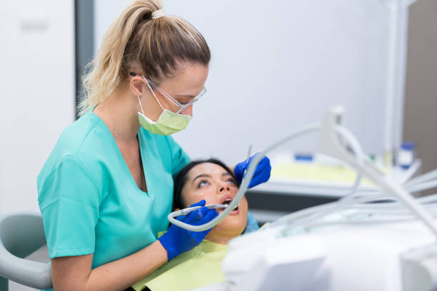 Best Root Canal Emergency Dentist  in Lake In The Hls, IL